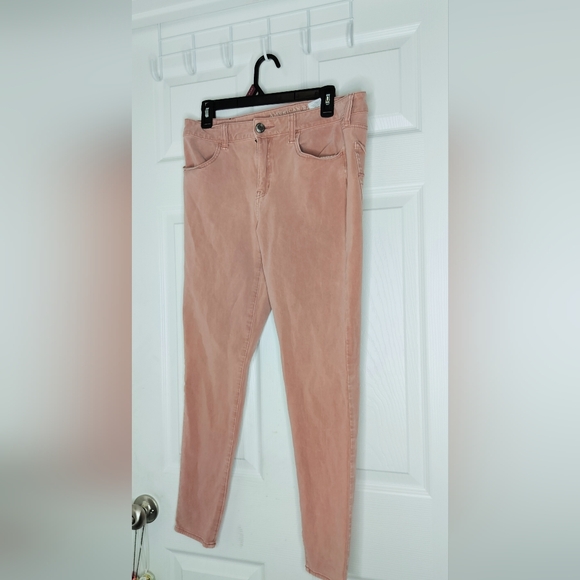American Eagle Pink Jeans 360 Super Stretch Size 12 - Picture 1 of 4